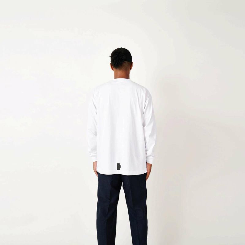 トップス CHARI&CO FLUSHINGLOGOMOTO L/S COOLER TEE CHARI&CO FLUSHINGLOGOMOTO L/S COOLER TEE - メルカリ
